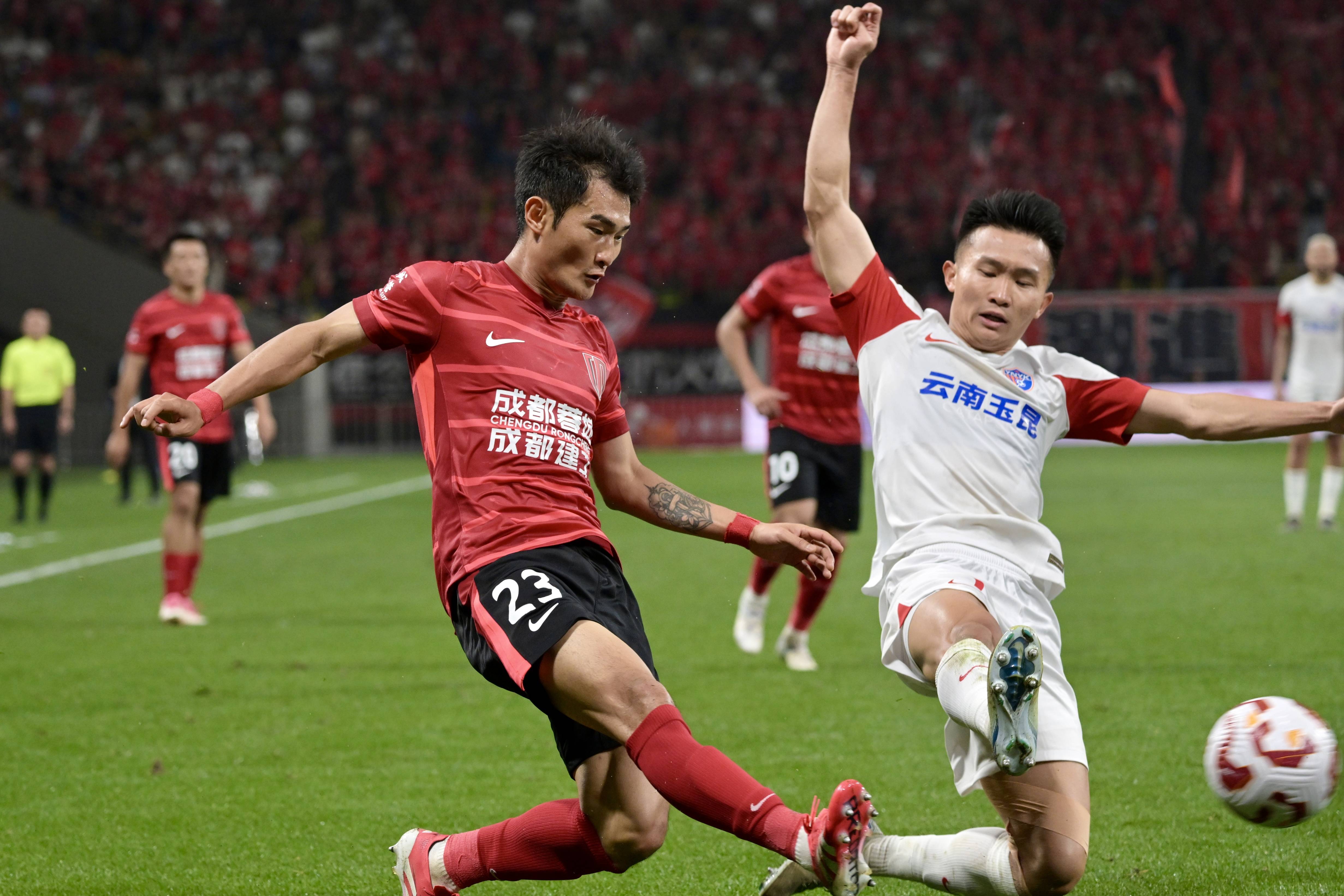 九游下载中心关于成都蓉城清晨临场应变，志在意甲名次提升，悬念犹存，赛程密集仍需轮换的信息