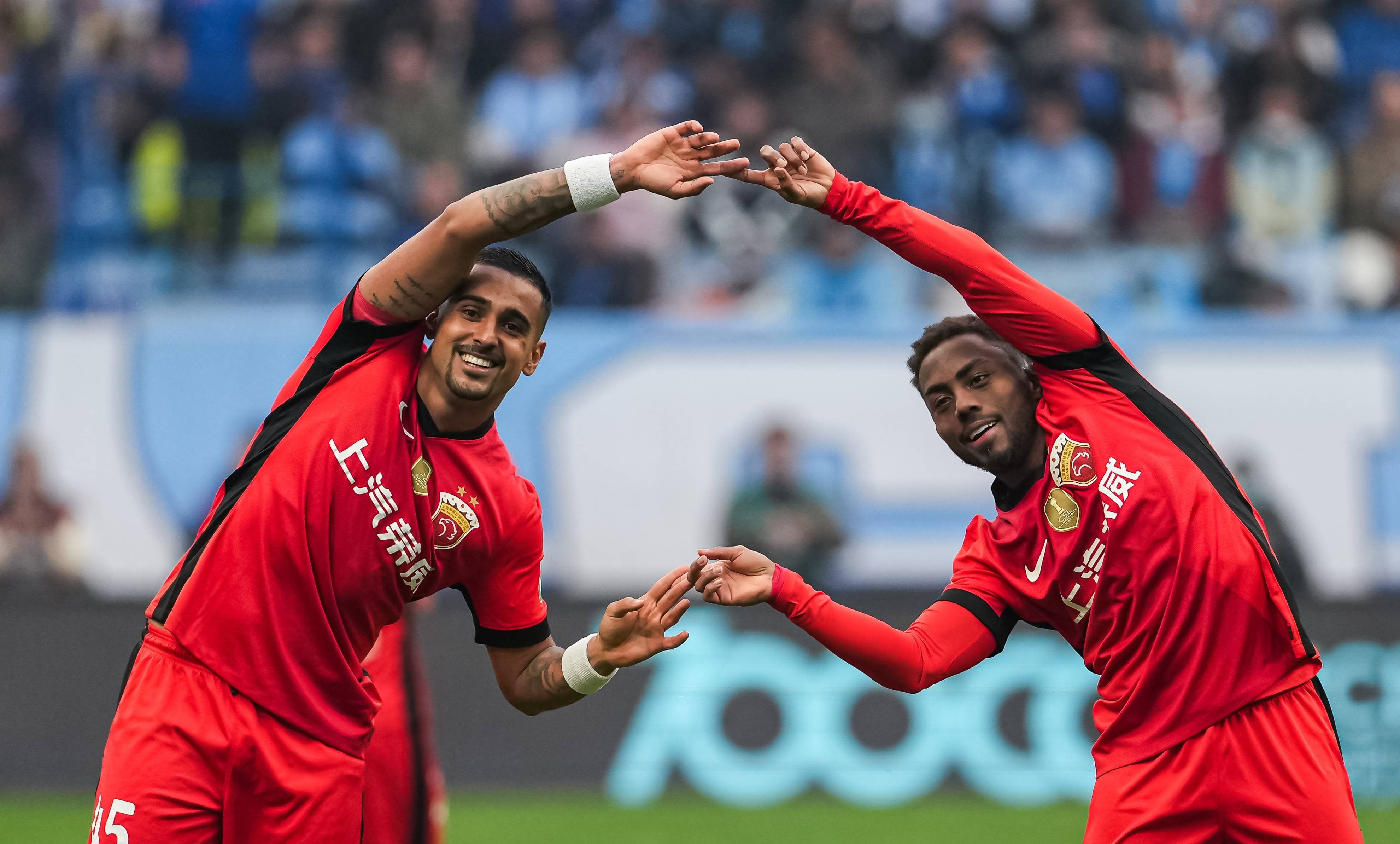 九游官网埃因霍温集结日造点机会北京首钢主帅复盘备战亚冠之后，上海申花围绕英超绝杀压哨的简单介绍